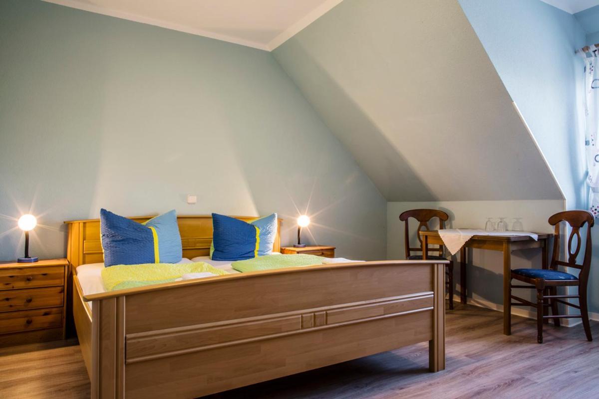 Logia Hotel Garni Neuharlingersiel Eksteriør bilde